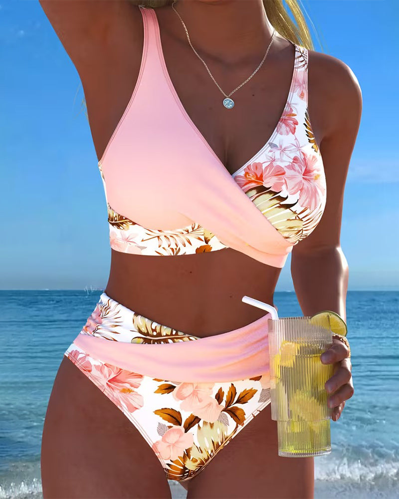 Bikini con Stampa Floreale a Contrasto e Spacco