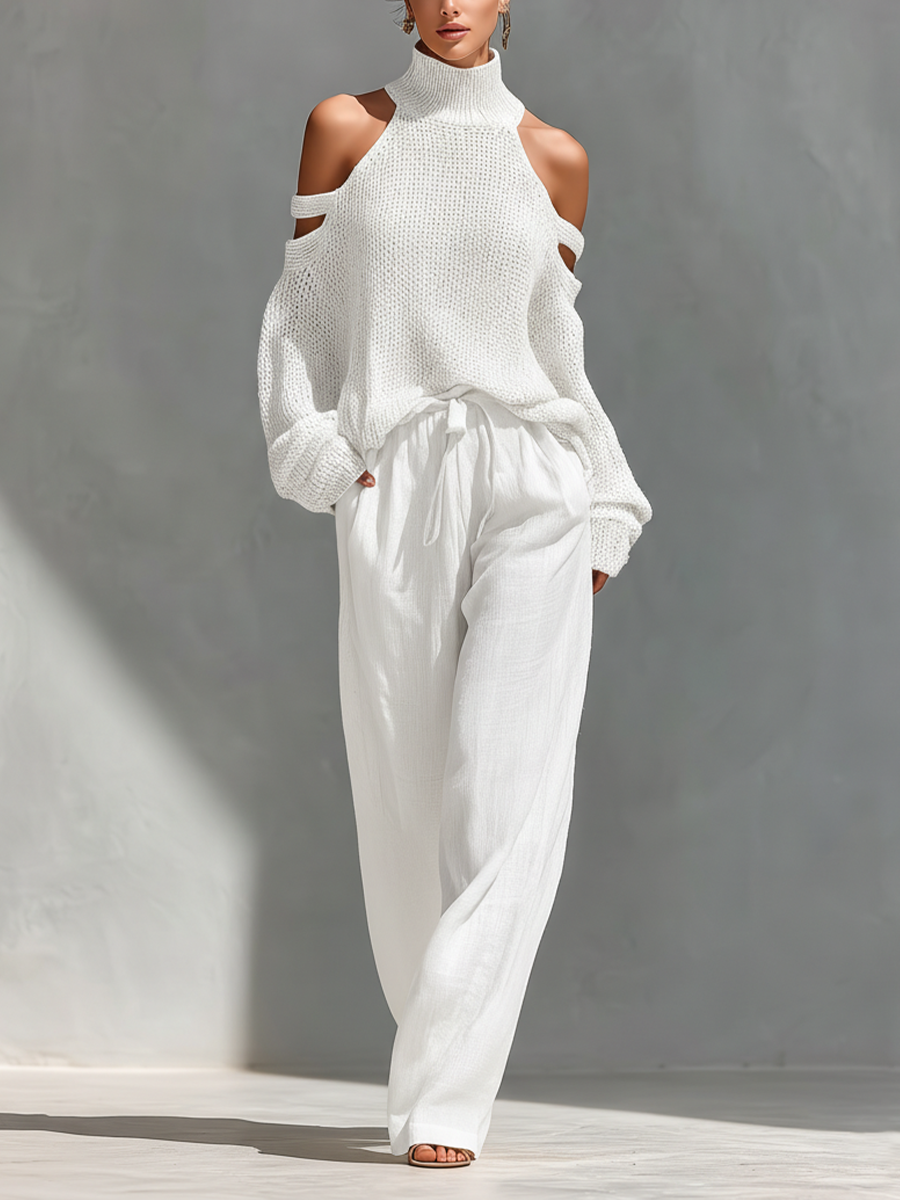 Thalia - Completo Beige in Maglia con Top a Collo Alto e Spalle Scoperte e Pantaloni a Gamba Larga