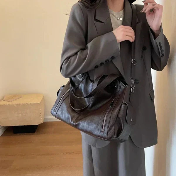 Amira | Borsa capiente in pelle