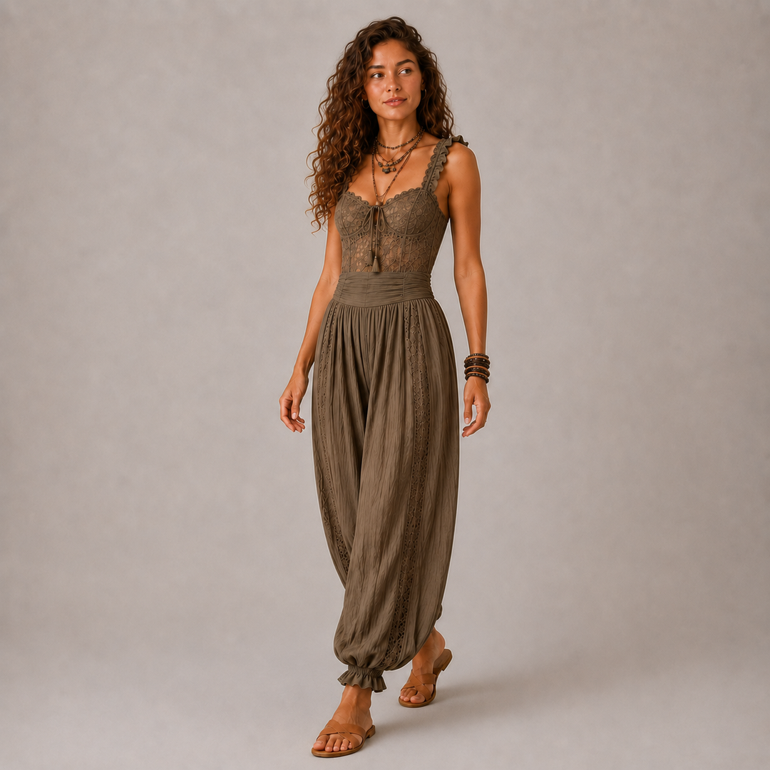 María | Completo Bohémien in Pizzo con Top e Pantaloni Harem