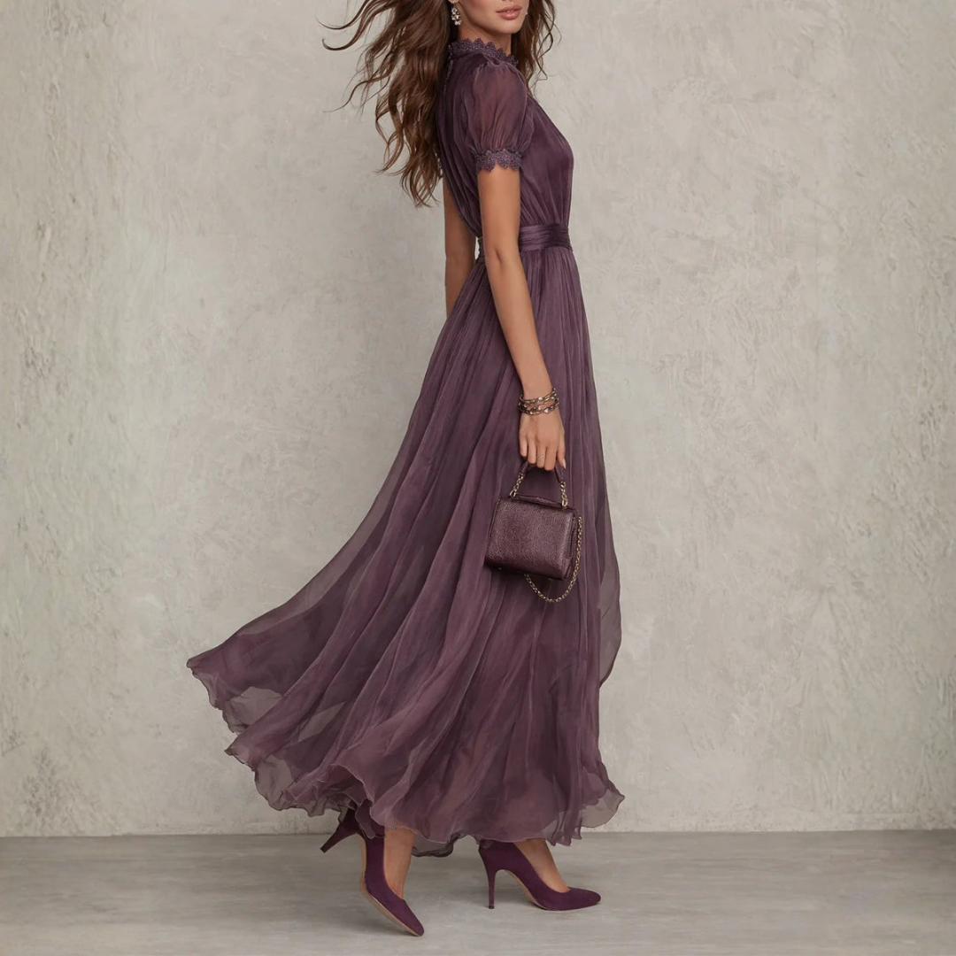 Celeste | Abito Lungo in Chiffon con Bordo in Pizzo