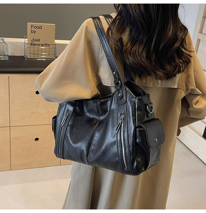 Amira | Borsa capiente in pelle