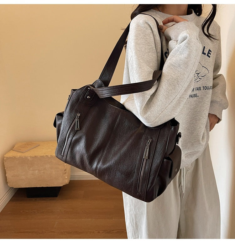Amira | Borsa capiente in pelle