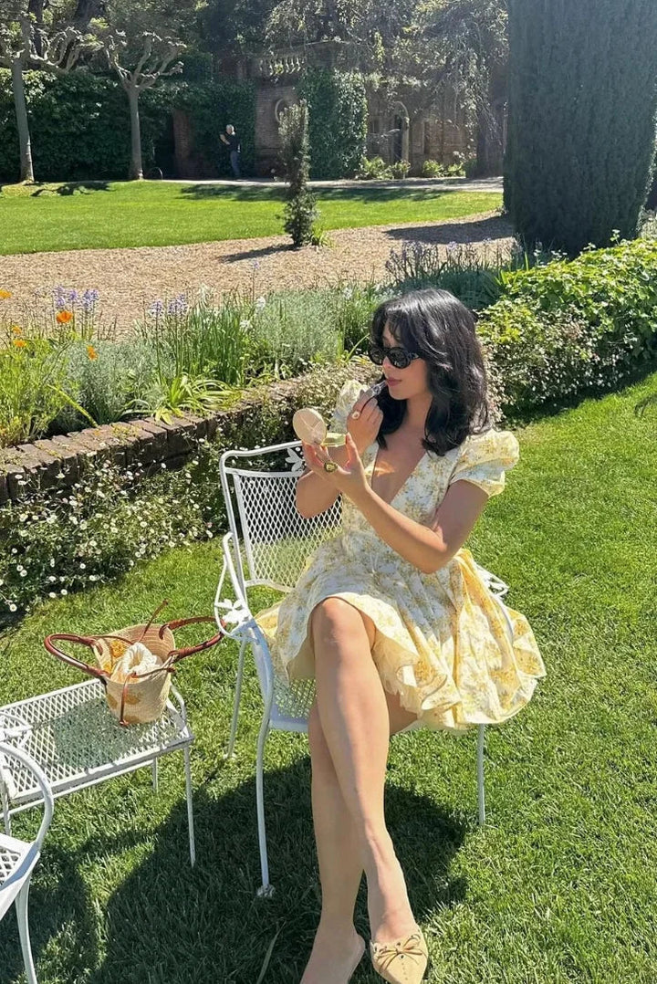 Abito Estivo Giallo Floreale con Lacci sul Retro